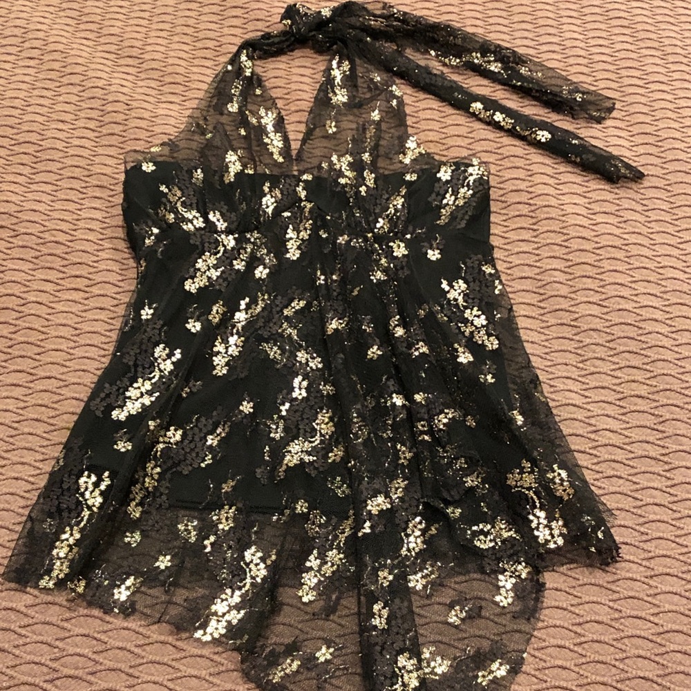 Sparkle Halter - Picture 2 of 7